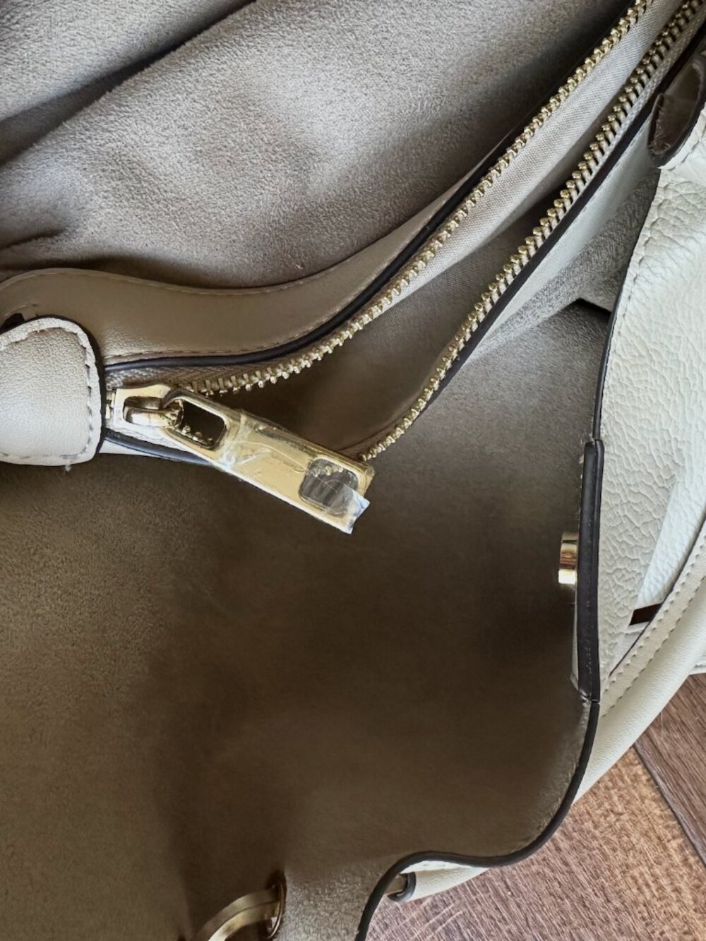 Sondra Roberts Pebbled Leather Tote Bag Gold Hardware Office Work Purse - Picture 10 of 12